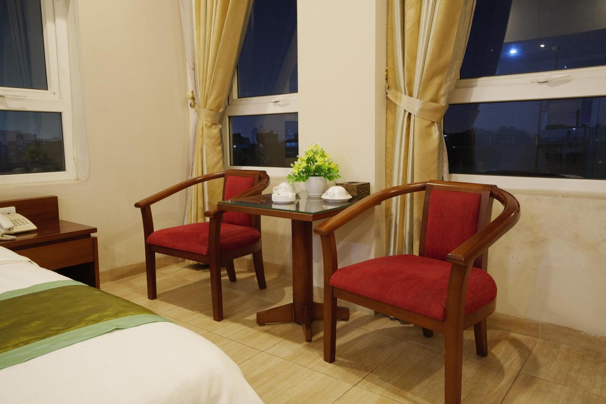 Ngan Ha Hotel Long Bien Hanoi Luaran gambar